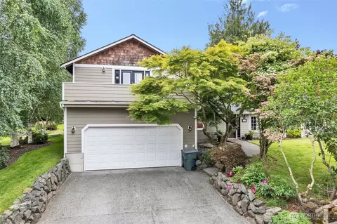 Exterior - 400 Park Pl, Everett, WA 98203 photo 3 of 9
