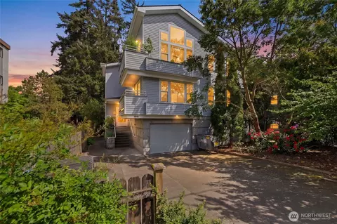 13310 Greenwood Ave N, Seattle, WA 98133