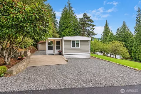 2284 Yew Street Rd #E-1, Bellingham, WA 98229
