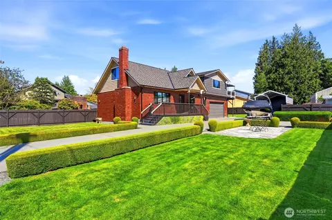 423 106th Pl SW, Everett, WA 98204