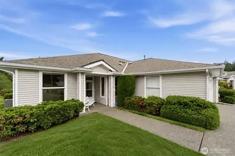 8903 70th Street Ct SW, Lakewood, WA 98498