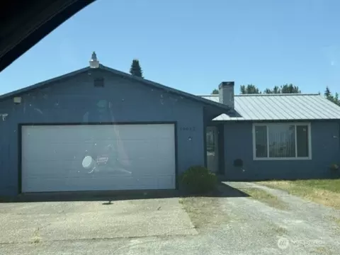 10022 31st St E, Edgewood, WA 98371
