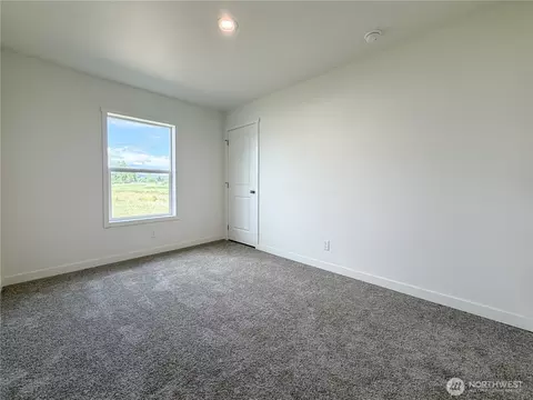 4561 Windemere St, Longview, WA 98632 photo 7