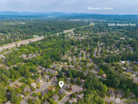 View/Area - 10927 NE 157th St, Bothell, WA 98011 photo 3 of 3