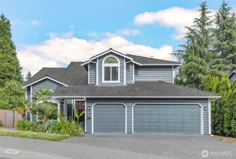 Exterior - 10927 NE 157th St, Bothell, WA 98011 photo 2 of 6