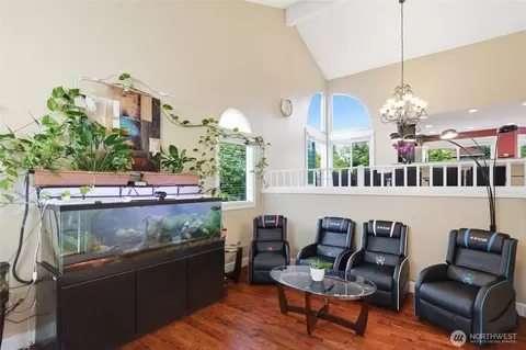 Living - 10927 NE 157th St, Bothell, WA 98011 photo 1 of 3