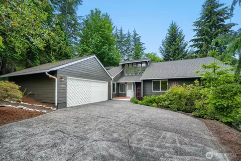 15301 SE 48th Dr, Bellevue, WA 98006