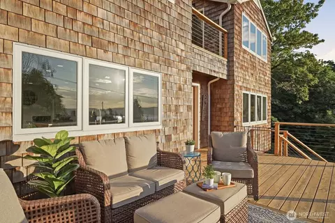 1113 Goat Trail Rd, Mukilteo, WA 98275
