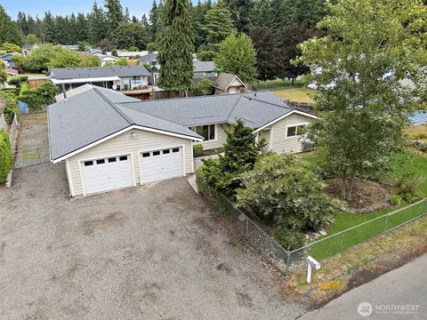 12607 136th St E, Puyallup, WA 98374