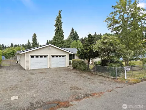 12607 136th St E, Puyallup, WA 98374