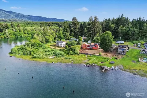 60 Lake Dr N, Amanda Park, WA 98526