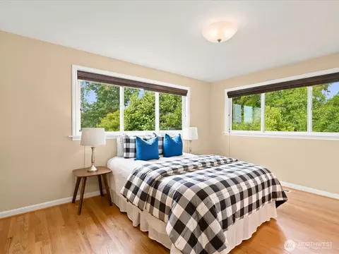 Bedroom - 10222 NE 198th St, Bothell, WA 98011 photo 2 of 4
