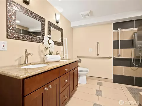 Bath - 10222 NE 198th St, Bothell, WA 98011 photo 5 of 6