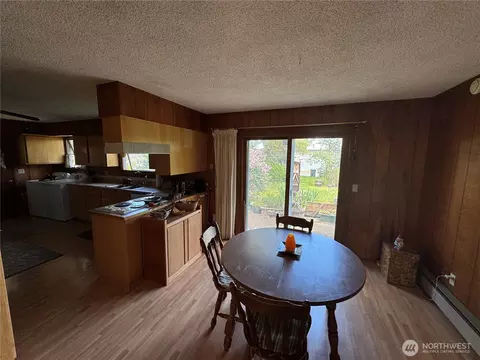 Dining - 402 W G W Maple St, Sequim, WA 98382 photo 2 of 2
