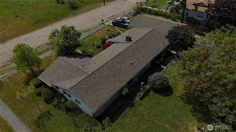 View/Area - 402 W G W Maple St, Sequim, WA 98382 photo 2 of 7