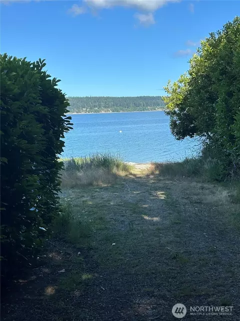 0 Nnnn Beach Dr, Freeland, WA 98249