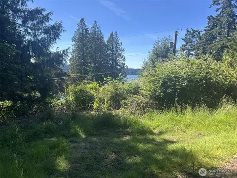 0 Nnnn Beach Dr, Freeland, WA 98249
