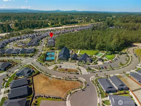 View/Area - 3347 Arrowroot St SE, Lacey, WA 98513 photo 3 of 4