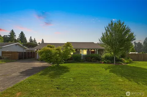 104 Valentine Ct, Elma, WA 98541