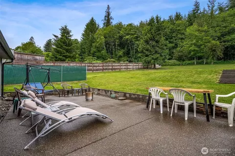 Exterior - 220 E Beck St, Mccleary, WA 98557 photo 5 of 8