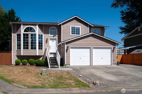 12505 57th Dr NE, Marysville, WA 98271