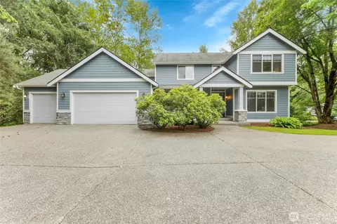 27630 NE Quail Creek Dr, Redmond, WA 98053