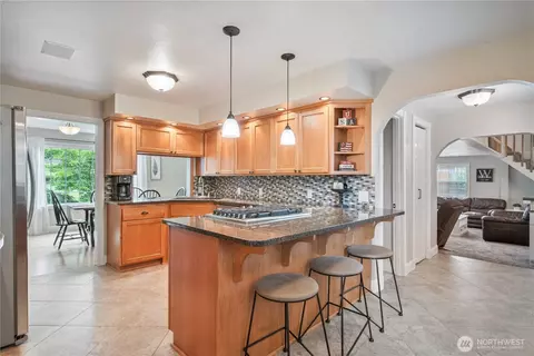 Kitchen - 3136 Pacific Way, Longview, WA 98632 photo 1 of 5