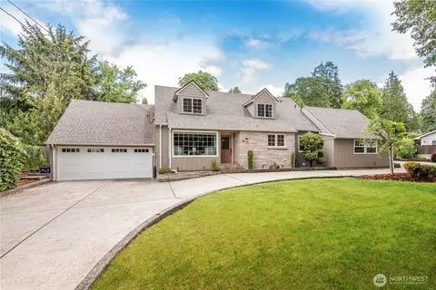 3136 Pacific Way, Longview, WA 98632