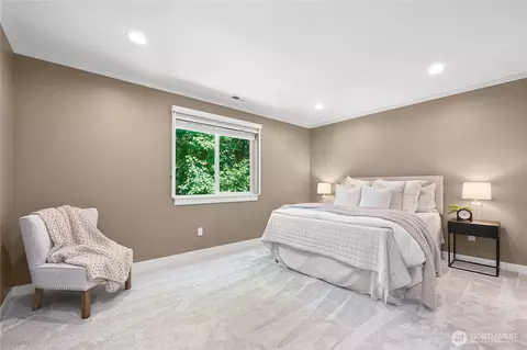 Bedroom - 295 Whitetail Loop, Blaine, WA 98230 photo 1 of 8
