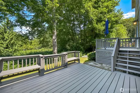 Exterior - 295 Whitetail Loop, Blaine, WA 98230 photo 4 of 8