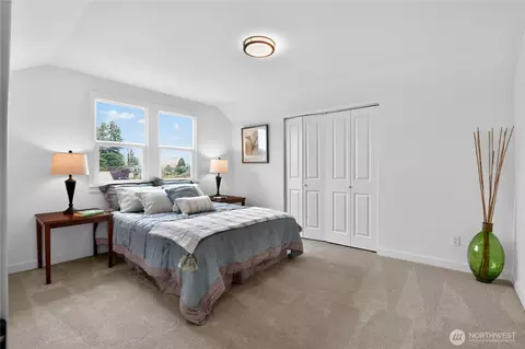 Bedroom - 1918 Baker Ave #A, Everett, WA 98201 photo 4 of 6