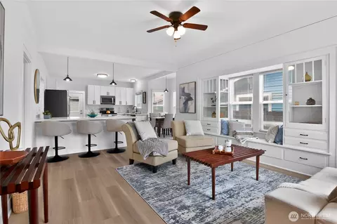 Living - 1918 Baker Ave #A, Everett, WA 98201 photo 1 of 5
