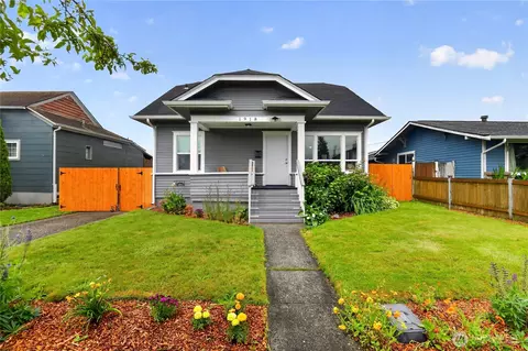1918 Baker Ave #A, Everett, WA 98201