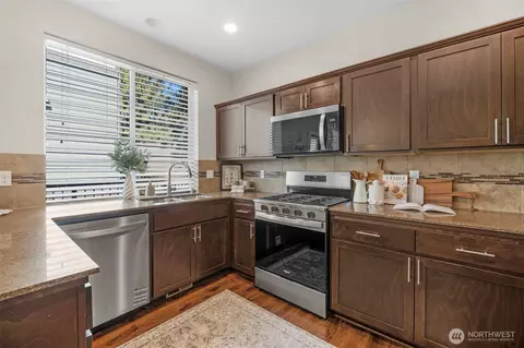 Kitchen - 2115 201st Pl SE #O105, Bothell, WA 98012 photo 1 of 4