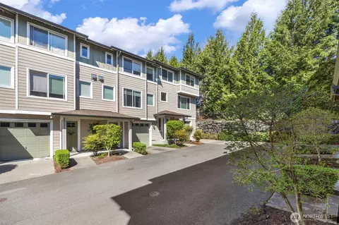 Exterior - 2115 201st Pl SE #O105, Bothell, WA 98012 photo 5 of 6