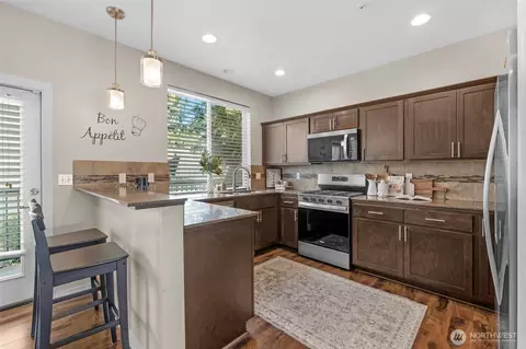 Kitchen - 2115 201st Pl SE #O105, Bothell, WA 98012 photo 4 of 4
