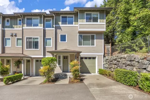 Exterior - 2115 201st Pl SE #O105, Bothell, WA 98012 photo 1 of 6