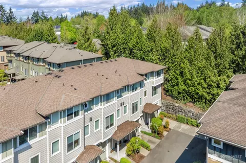 View/Area - 2115 201st Pl SE #O105, Bothell, WA 98012 photo 2 of 6