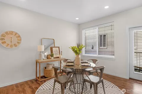 Dining - 2115 201st Pl SE #O105, Bothell, WA 98012 photo 5 of 5