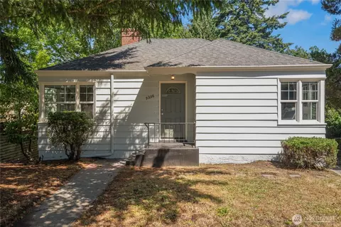 9336 35th Ave NE, Seattle, WA 98115