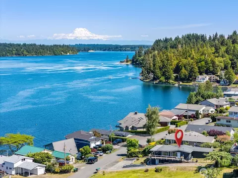 2519 Island Dr NW, Olympia, WA 98502