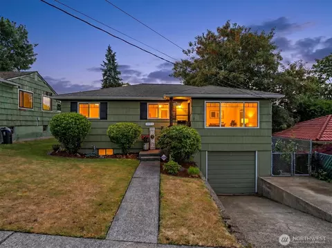 4322 S 10th St, Tacoma, WA 98405
