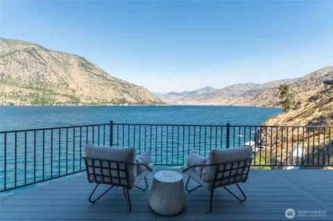 152 Waterfront Terrace Ln, Manson, WA 98831