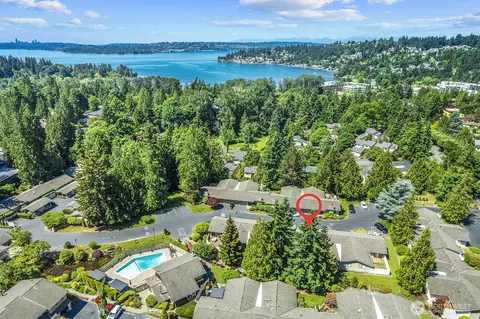 11512 103rd Pl NE #B6, Kirkland, WA 98033