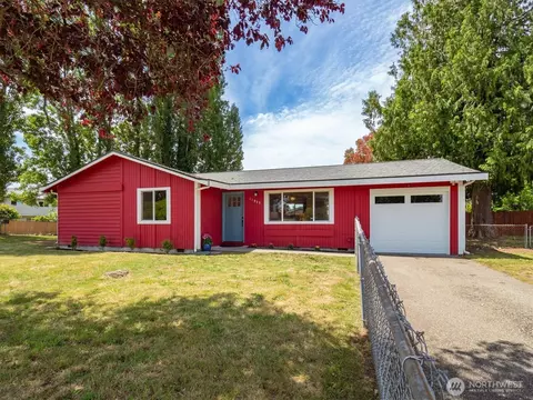 11935 8th Ave SW, Seattle, WA 98146