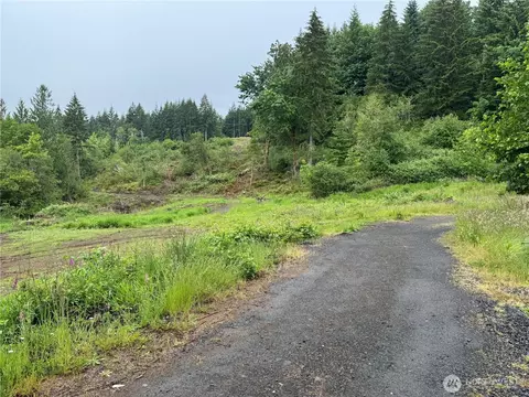 8143 Todderjen Ln SW, Olympia, WA 98512