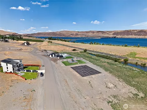 41 Basin Pointe Loop #98950, Vantage, WA 98926 photo 10