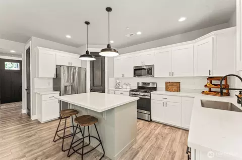 Kitchen - 22314 58th E, Spanaway, WA 98387 photo 5 of 5