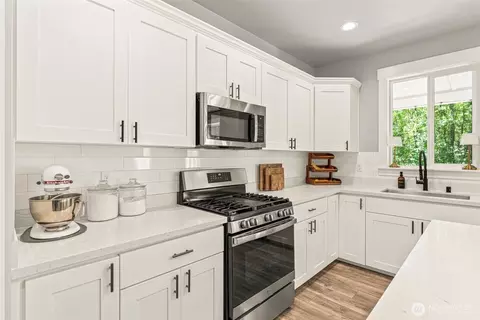 Kitchen - 22314 58th E, Spanaway, WA 98387 photo 1 of 5
