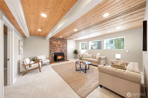 Living - 20037 102nd Ct NE, Bothell, WA 98011 photo 4 of 5